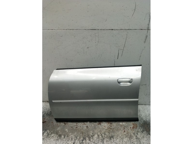Recambio de puerta delantera izquierda para audi a3 (8l1) 1.6 referencia OEM IAM  5P 2000