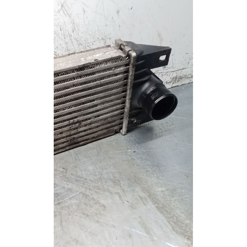 Recambio de intercooler para renault master ii caja/chasis (ed/hd/ud) 2.2 dci 90 referencia OEM IAM 867658F  98