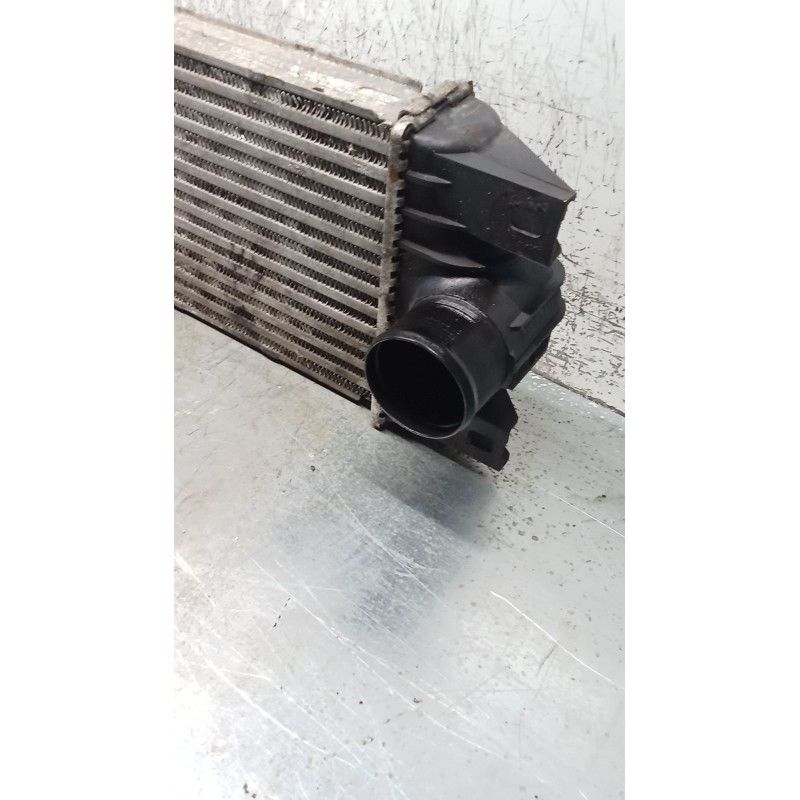 Recambio de intercooler para renault master ii caja/chasis (ed/hd/ud) 2.2 dci 90 referencia OEM IAM 867658F  98