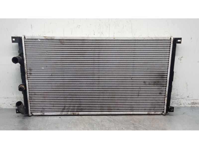 Recambio de radiador agua para renault master ii caja/chasis (ed/hd/ud) 2.2 dci 90 referencia OEM IAM 63812A  98
