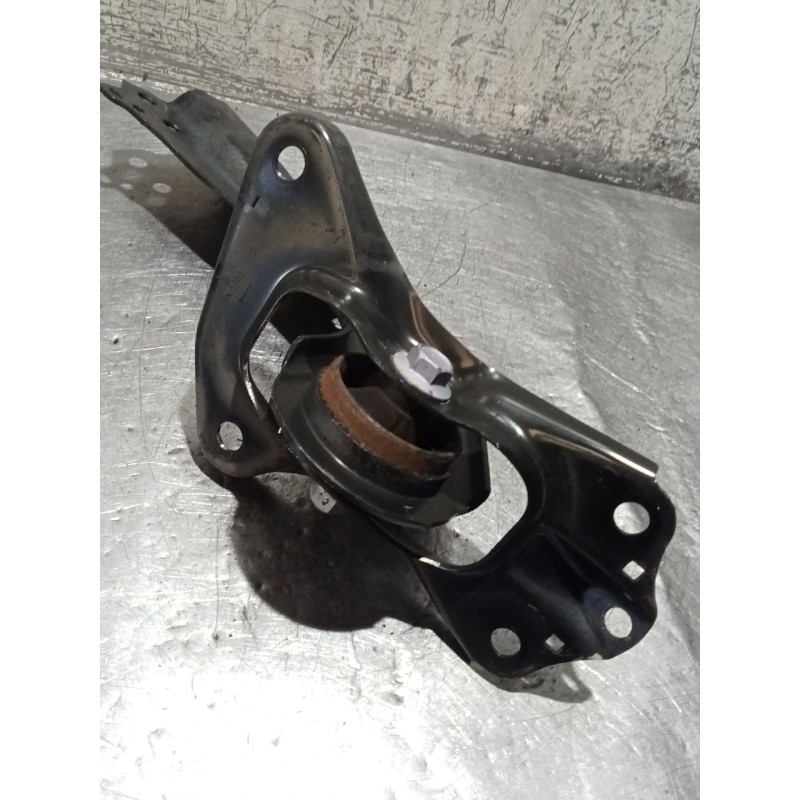 Recambio de brazo suspension superior trasero derecho para toyota c-hr (_x1_) 1.8 hybrid (zyx10_, zyx11_) referencia OEM IAM   1