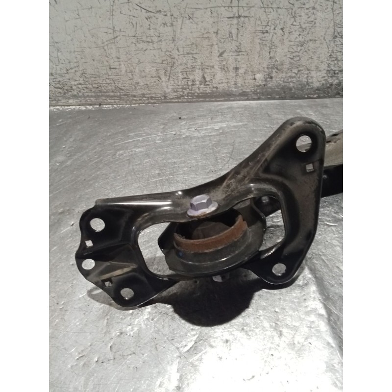 Recambio de brazo suspension superior trasero izquierdo para toyota c-hr (_x1_) 1.8 hybrid (zyx10_, zyx11_) referencia OEM IAM  