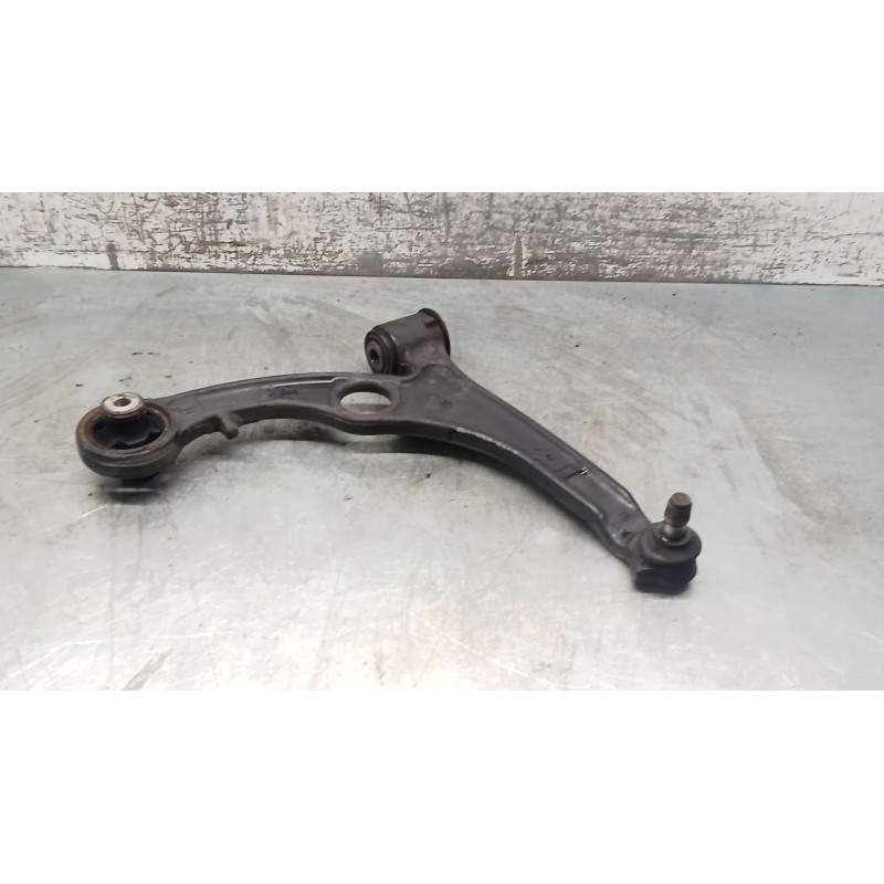 Recambio de brazo suspension inferior delantero derecho para fiat stilo (192_) 1.4 16v (192axh1b, 192bxh1b) referencia OEM IAM  