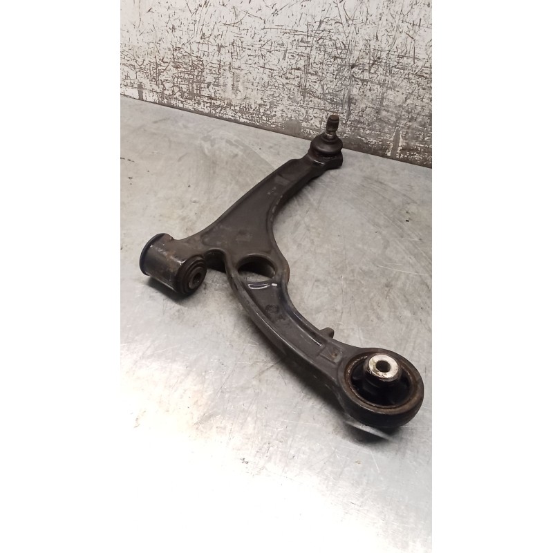 Recambio de brazo suspension inferior delantero derecho para fiat stilo (192_) 1.4 16v (192axh1b, 192bxh1b) referencia OEM IAM  