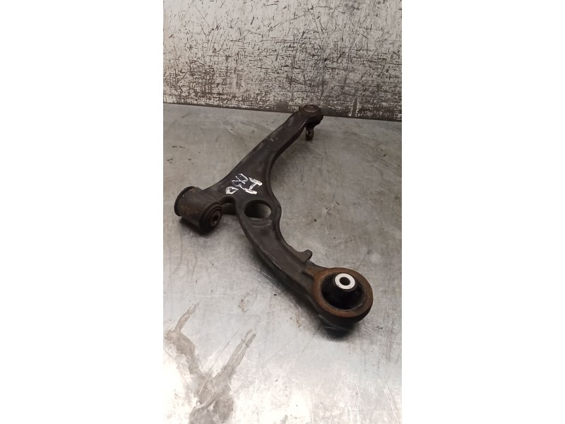 Recambio de brazo suspension inferior delantero izquierdo para fiat stilo (192_) 1.4 16v (192axh1b, 192bxh1b) referencia OEM IAM