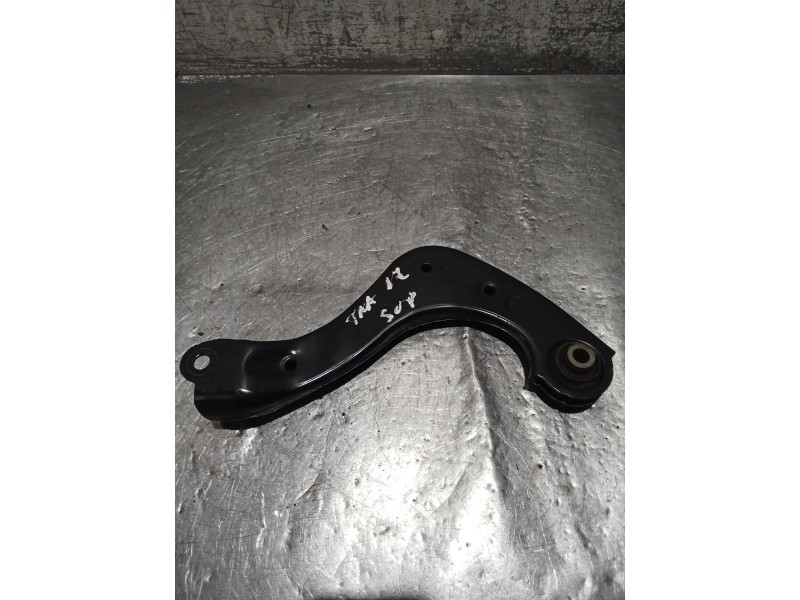 Recambio de brazo suspension superior trasero izquierdo para toyota c-hr (_x1_) 1.8 hybrid (zyx10_, zyx11_) referencia OEM IAM 6