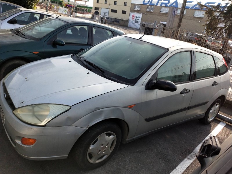 ford focus berlina (cak) del año 1999 ford focus berlina (cak) del año 1999