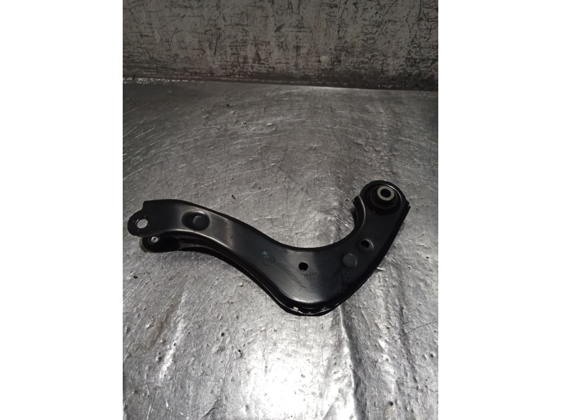 Recambio de brazo suspension superior trasero izquierdo para toyota c-hr (_x1_) 1.8 hybrid (zyx10_, zyx11_) referencia OEM IAM 6