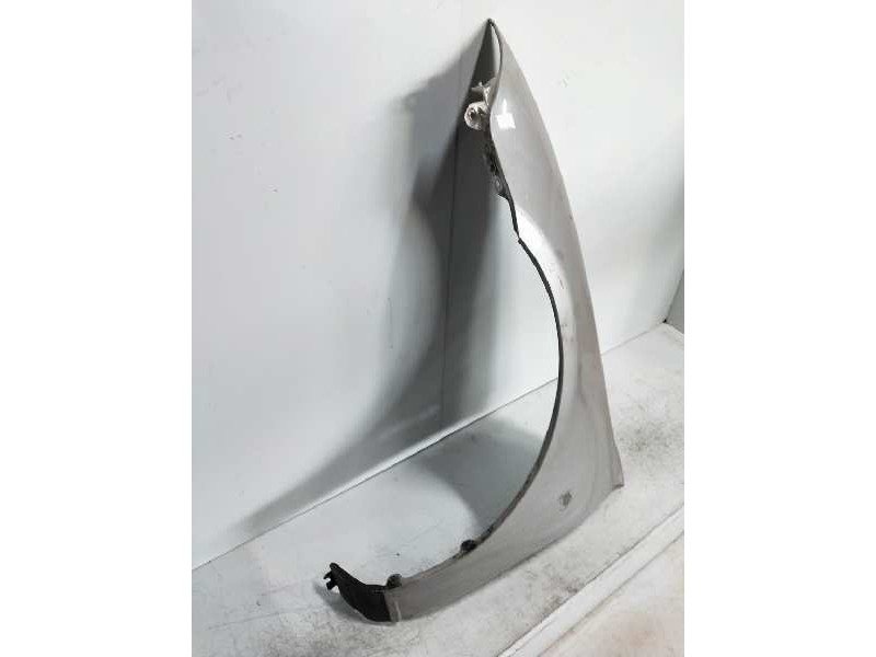 Recambio de aleta delantera izquierda para mg rover serie 200 (rf) 1.4 16v cat referencia OEM IAM   