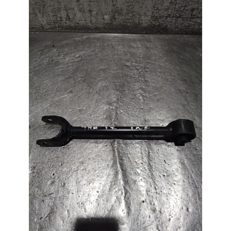 Recambio de brazo suspension inferior trasero izquierdo para toyota c-hr (_x1_) 1.8 hybrid (zyx10_, zyx11_) referencia OEM IAM  