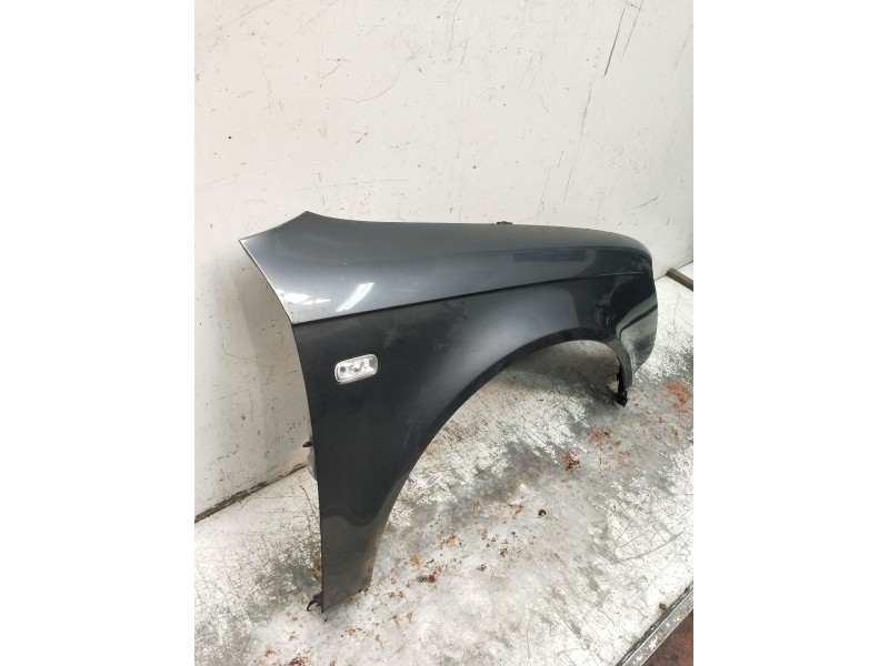 Recambio de aleta delantera derecha para audi a4 b7 (8ec) 2.0 tdi 16v referencia OEM IAM   2005