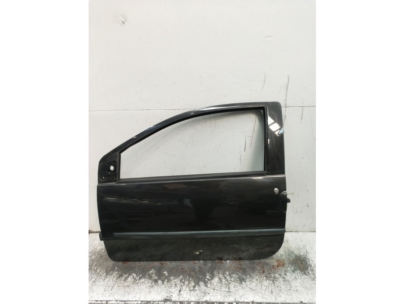 Recambio de puerta delantera izquierda para renault twingo ii (cn0_) 1.2 (cn0d) referencia OEM IAM  3P 2007