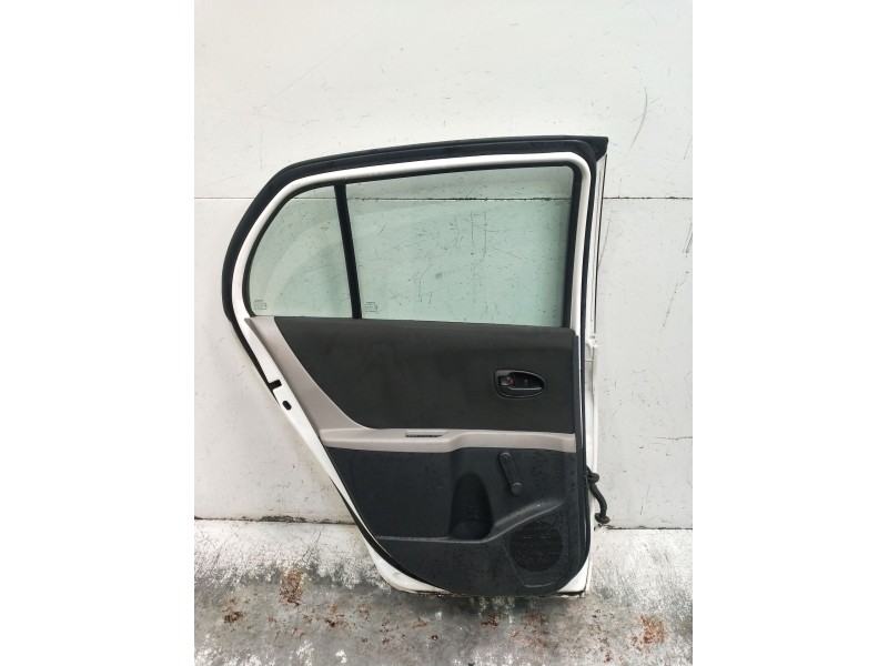 Recambio de puerta trasera izquierda para toyota yaris (_p9_) 1.0 vvt-i (ksp90_) referencia OEM IAM  5P 
