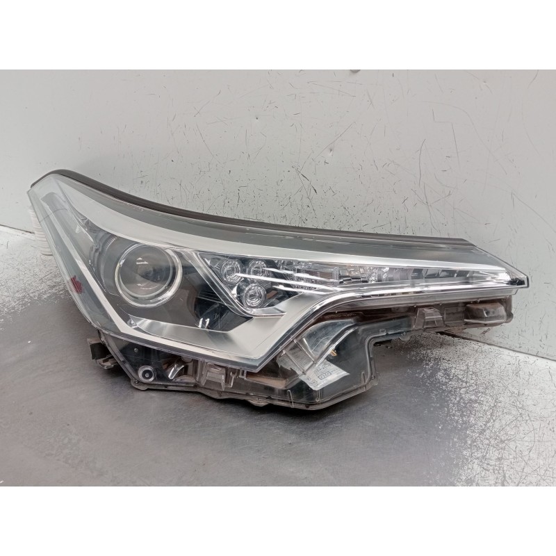 Recambio de faro derecho para toyota c-hr (_x1_) 1.8 hybrid (zyx10_, zyx11_) referencia OEM IAM 16186F 81110F403000 OJO VER FOTO