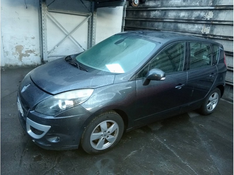 renault scenic iii del año 2011