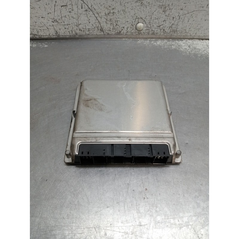 Recambio de centralita motor uce para mercedes-benz clase c (w203) c 220 cdi (203.006) referencia OEM IAM A6111532379 0281010527