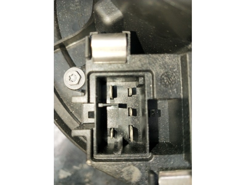 Recambio de motor calefaccion para volkswagen golf vi (5k1) 1.6 tdi referencia OEM IAM 3C1820015Q 3C0907521F F011500081 2009