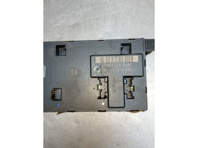 Recambio de modulo electronico para mercedes-benz clase c (w203) c 220 cdi (203.006) referencia OEM IAM 2038200326  2000