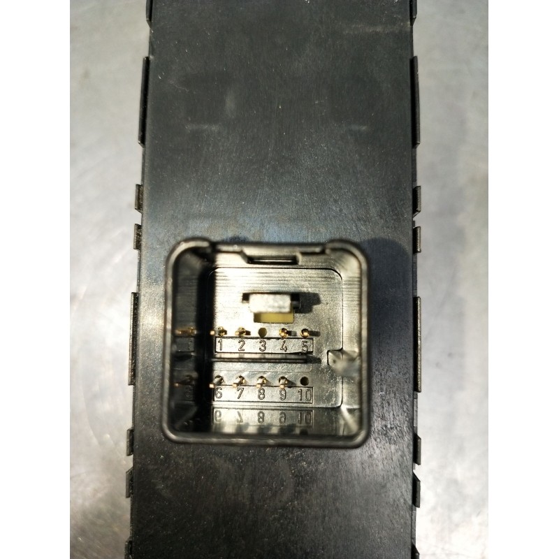 Recambio de mando elevalunas delantero izquierdo para volkswagen golf vi (5k1) 1.6 tdi referencia OEM IAM 1K4959857B 5P 2009