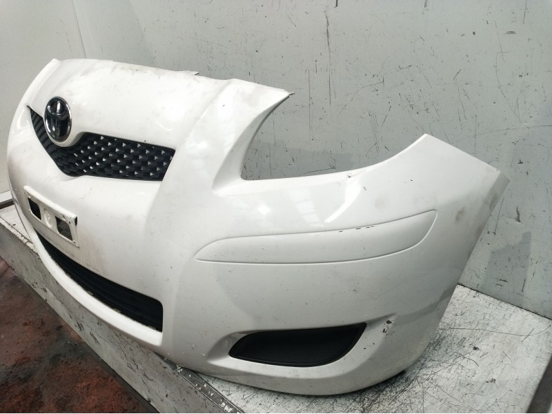 Recambio de paragolpes delantero para toyota yaris (_p9_) 1.0 vvt-i (ksp90_) referencia OEM IAM  VER FOTOS 