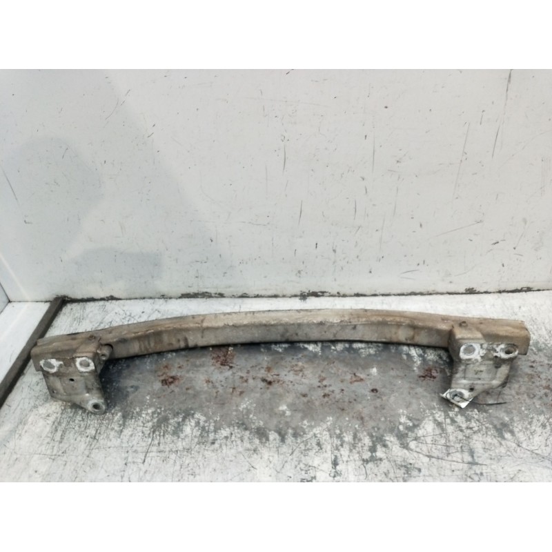 Recambio de refuerzo paragolpes delantero para renault scénic ii (jm0/1_) 1.5 dci (jm1e, jm16) referencia OEM IAM   2006