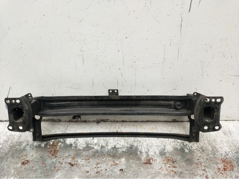 Recambio de refuerzo paragolpes delantero para volkswagen golf vi (5k1) 1.6 tdi referencia OEM IAM   2009