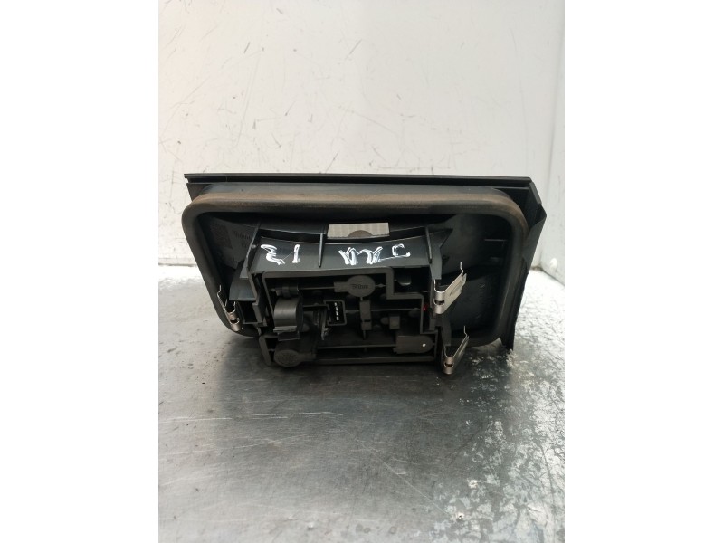 Recambio de piloto trasero izquierdo interior para citroën xantia (x1_, x2_) 1.9 turbo d referencia OEM IAM   1993