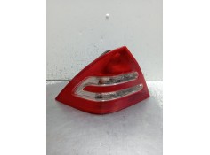 Recambio de piloto trasero izquierdo para mercedes-benz clase c (w203) c 220 cdi (203.006) referencia OEM IAM 2038200164L  2000