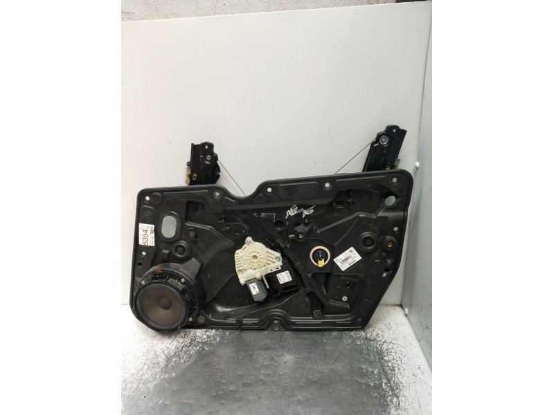 Recambio de elevalunas delantero derecho para volkswagen golf vi (5k1) 1.6 tdi referencia OEM IAM 5K1837730T 5P 5K0837462D 2009
