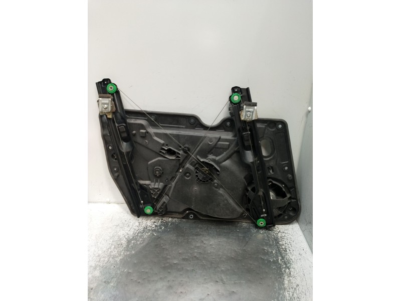 Recambio de elevalunas delantero derecho para volkswagen golf vi (5k1) 1.6 tdi referencia OEM IAM 5K1837730T 5P 5K0837462D 2009