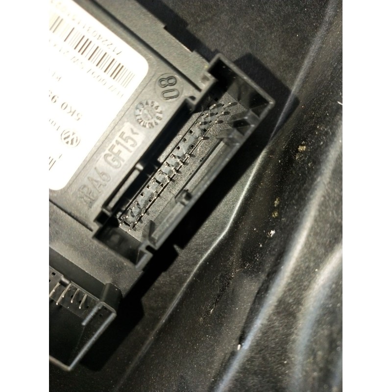 Recambio de elevalunas delantero izquierdo para volkswagen golf vi (5k1) 1.6 tdi referencia OEM IAM 5K1837729T 5P 5K0837461D 200