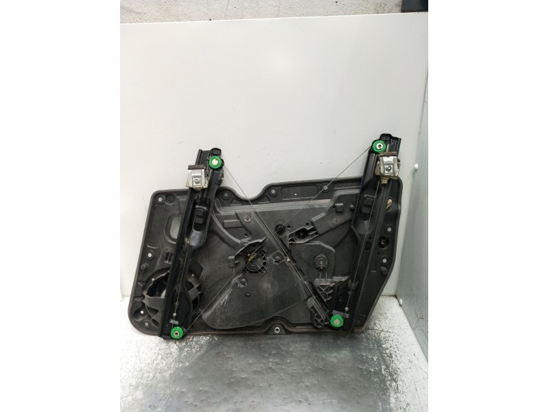 Recambio de elevalunas delantero izquierdo para volkswagen golf vi (5k1) 1.6 tdi referencia OEM IAM 5K1837729T 5P 5K0837461D 200