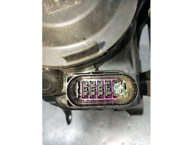 Recambio de faro derecho para volkswagen golf vi (5k1) 1.6 tdi referencia OEM IAM   2009