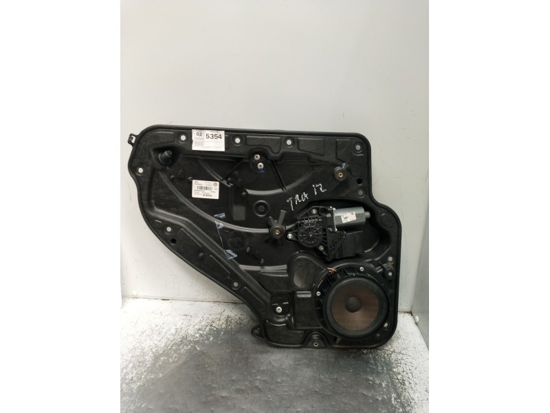 Recambio de elevalunas trasero izquierdo para volkswagen golf vi (5k1) 1.6 tdi referencia OEM IAM 5K4839729J 5P 2009