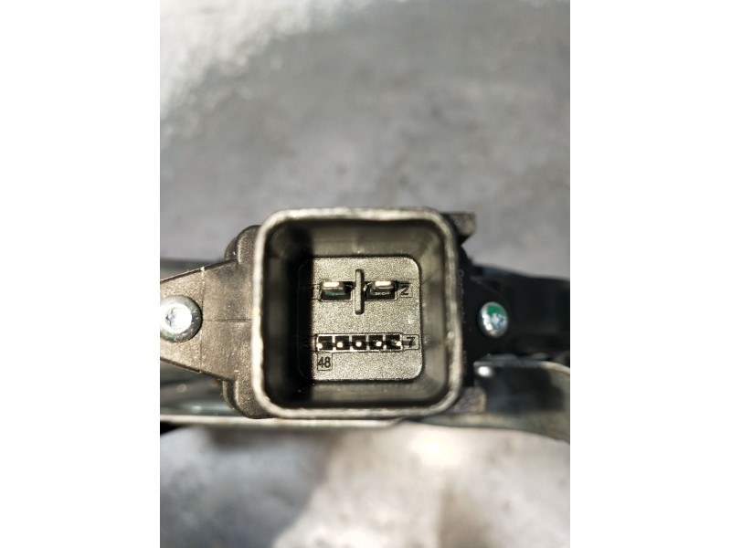 Recambio de elevalunas delantero derecho para chevrolet cruze (j300) 1.8 referencia OEM IAM 00405791A9 4P 2009