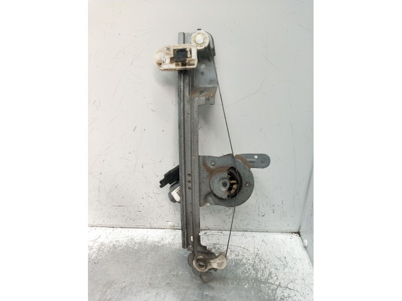 Recambio de elevalunas trasero derecho para renault scénic ii (jm0/1_) 1.5 dci (jm1e, jm16) referencia OEM IAM 402048E 5P 2006