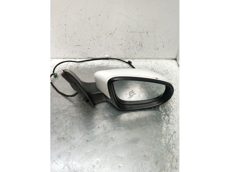 Recambio de retrovisor derecho para volkswagen golf vi (5k1) 1.6 tdi referencia OEM IAM  ELÉCTRICO 2009