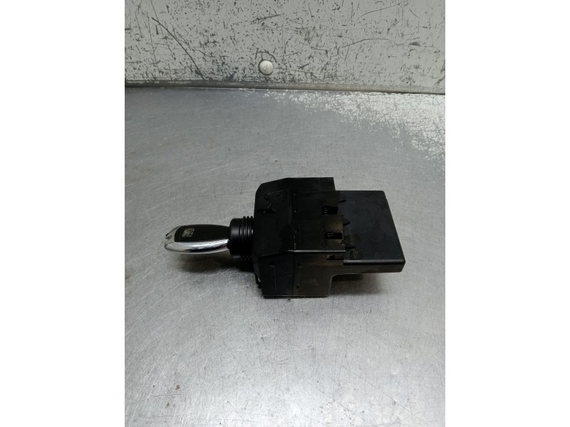 Recambio de conmutador de arranque para mercedes-benz clase c (w203) c 220 cdi (203.006) referencia OEM IAM 2035450608 001075389