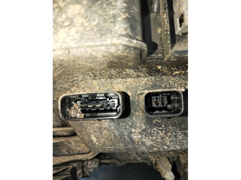 Recambio de faro izquierdo para renault laguna iii (bt0/1) 1.5 dci (bt00, bt0a, bt0t, bt1j) referencia OEM IAM 260601102R 899052