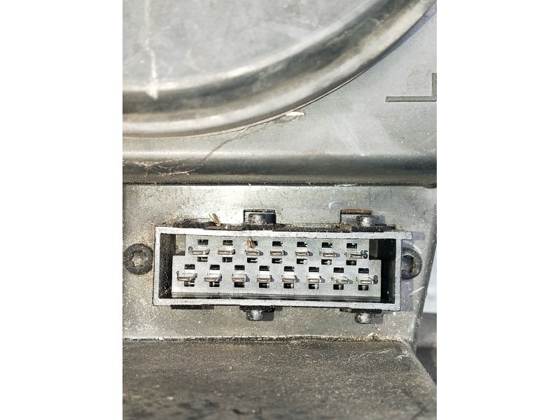 Recambio de faro izquierdo para peugeot 407 (6d_) 2.0 hdi 135 (6drhrh, 6drhre, 6drhrg, 6drhrj) referencia OEM IAM 0301213273 130