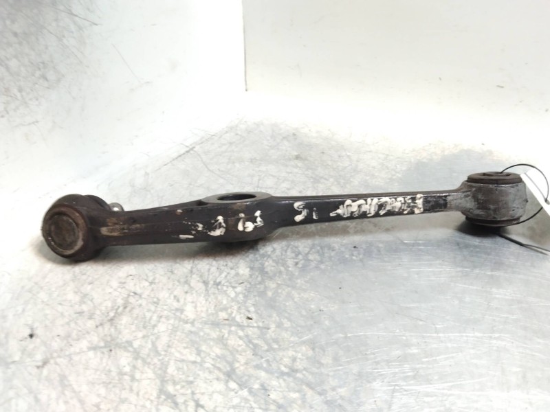 Recambio de brazo suspension inferior delantero derecho para seat malaga 1.5 cat referencia OEM IAM   