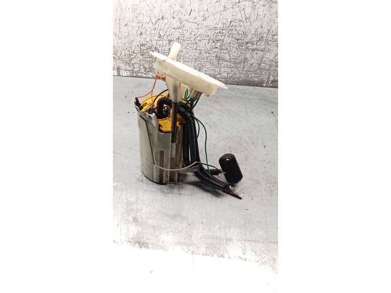 Recambio de bomba combustible para bmw 5 (e60) 530 d referencia OEM IAM 0580303043 6765848 03