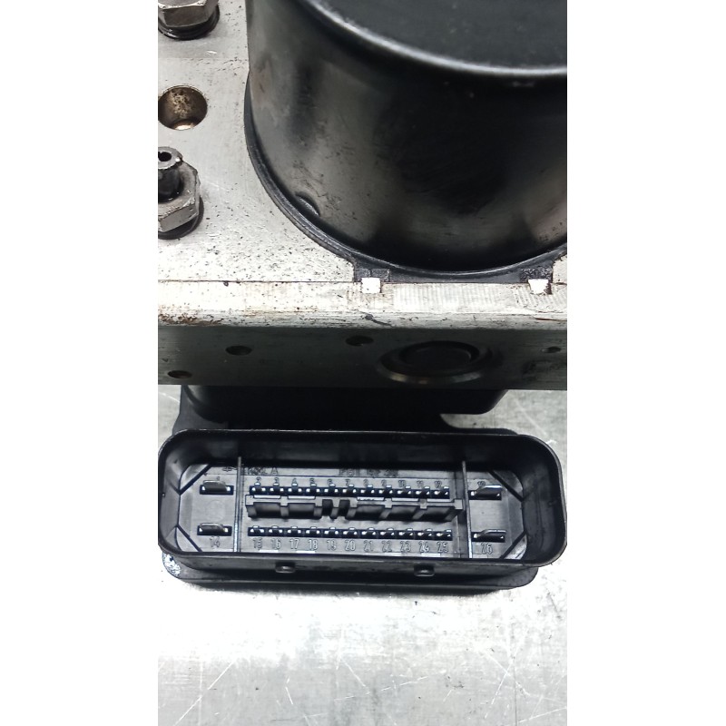 Recambio de abs para ford fiesta v (jh_, jd_) 1.6 tdci referencia OEM IAM 10097001323 D461437A0A 10020700514