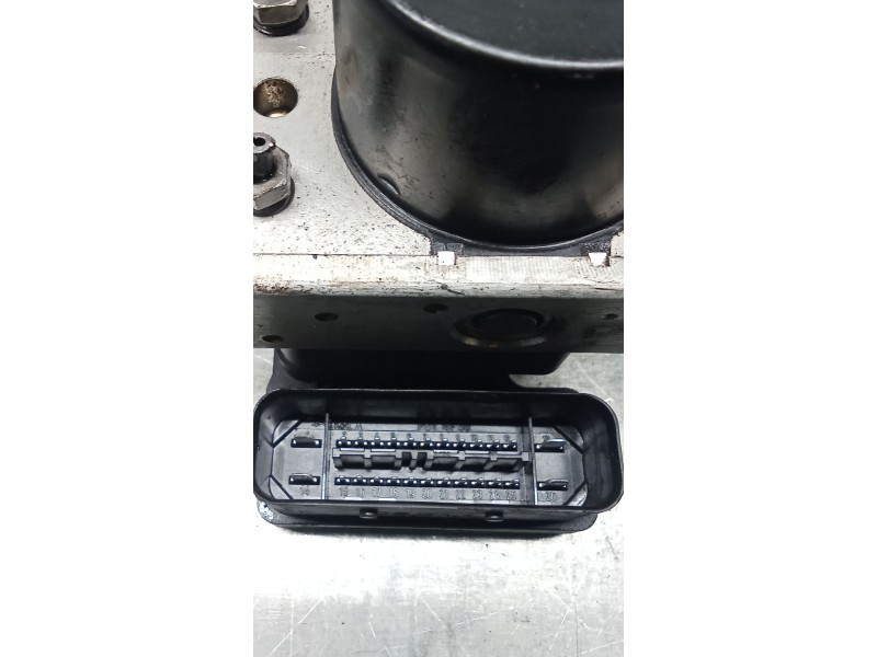 Recambio de abs para ford fiesta v (jh_, jd_) 1.6 tdci referencia OEM IAM 10097001323 D461437A0A 10020700514