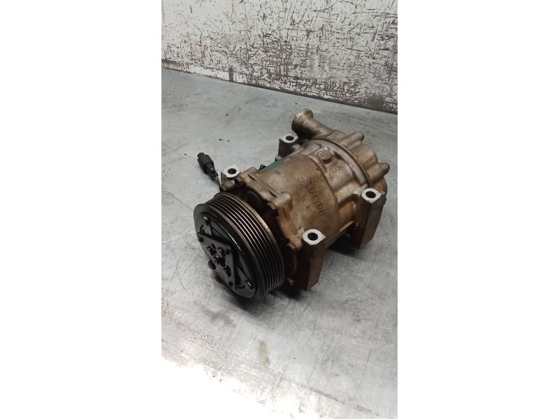 Recambio de compresor aire acondicionado para ford fiesta v (jh_, jd_) 1.6 tdci referencia OEM IAM 5S6119D629AA  05