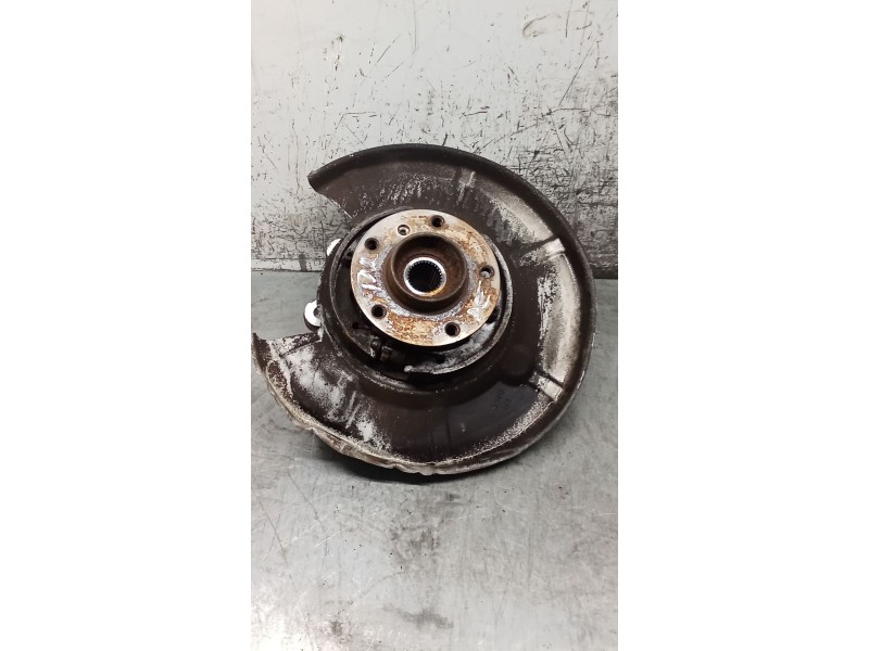 Recambio de mangueta trasera derecha para bmw 5 (e60) 530 d referencia OEM IAM   03