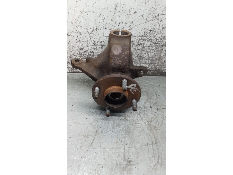 Recambio de mangueta delantera derecha para ford ka (rb_) 1.3 i referencia OEM IAM   96