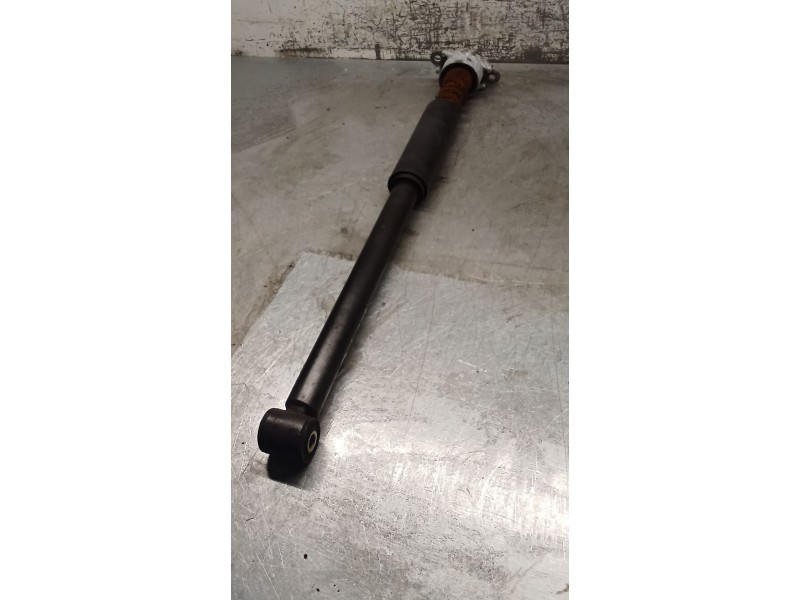 Recambio de amortiguador trasero izquierdo para ford fiesta v (jh_, jd_) 1.6 tdci referencia OEM IAM 2S6118080BL  05