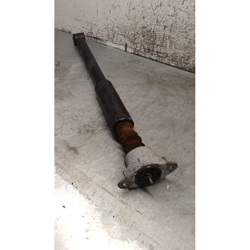 Recambio de amortiguador delantero derecho para ford fiesta v (jh_, jd_) 1.6 tdci referencia OEM IAM 2S6118080BL  05