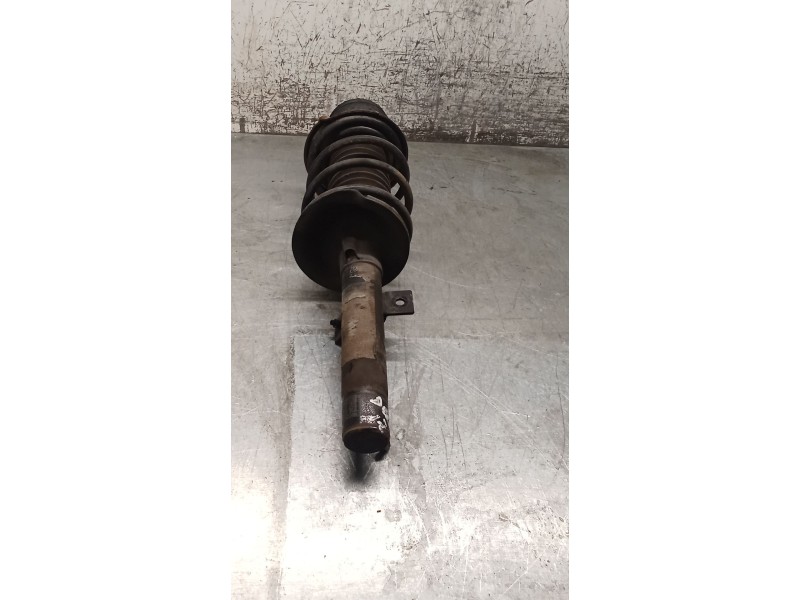 Recambio de amortiguador delantero izquierdo para ford ka (rb_) 1.3 i referencia OEM IAM   96